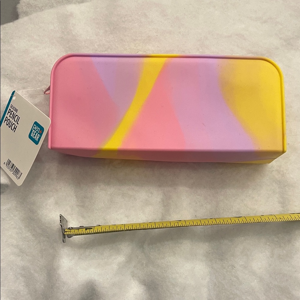 Croc shoe Charm jibbetz Pencil Pouch nwt pink, purple, yellow tie-dye silicone - Picture 5 of 8